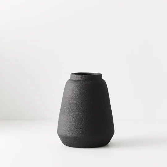 Kata Vase